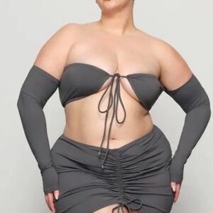 Skims Recycled Bikini Top Long Sleeve‎ Bikini Top/ Gunmetal/ Size: XL